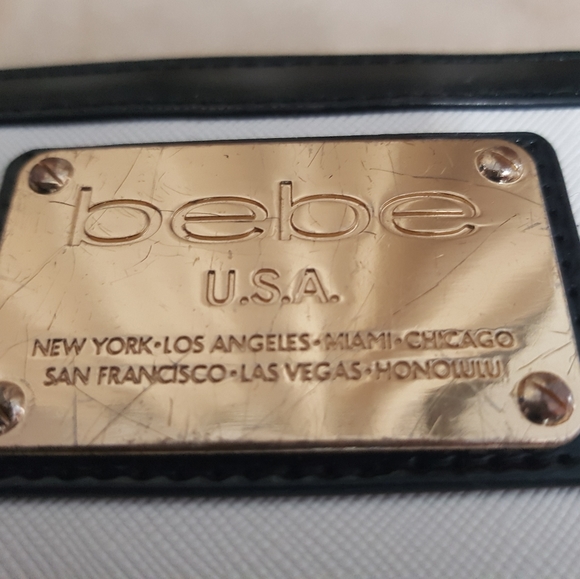 Wallet  😉 2 OR $20 - Picture 3 of 8